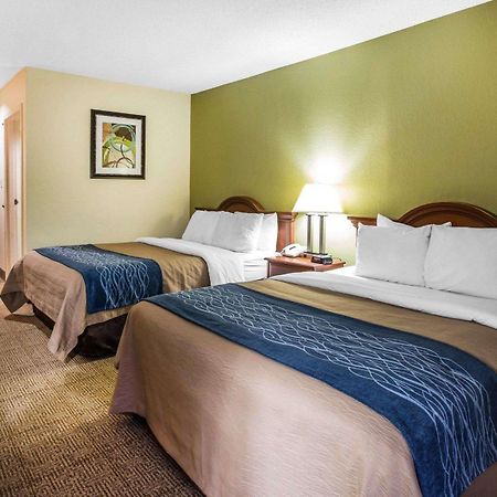 Quality Inn Darien-North Brunswick Exterior photo