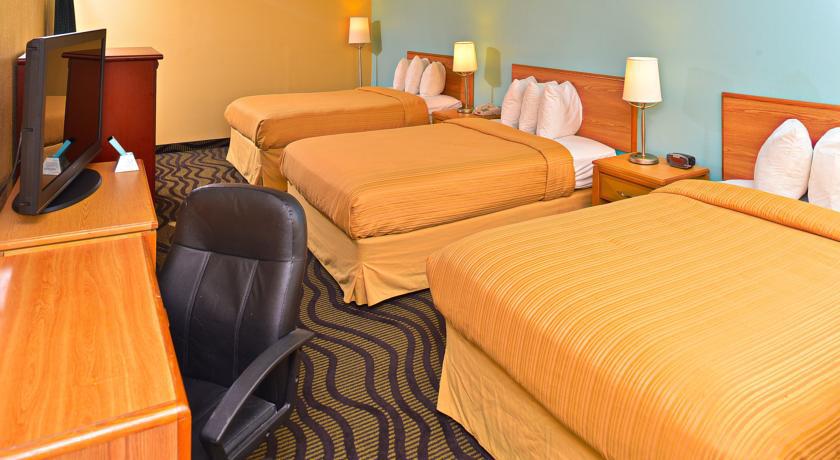 Quality Inn Darien-North Brunswick Exterior photo